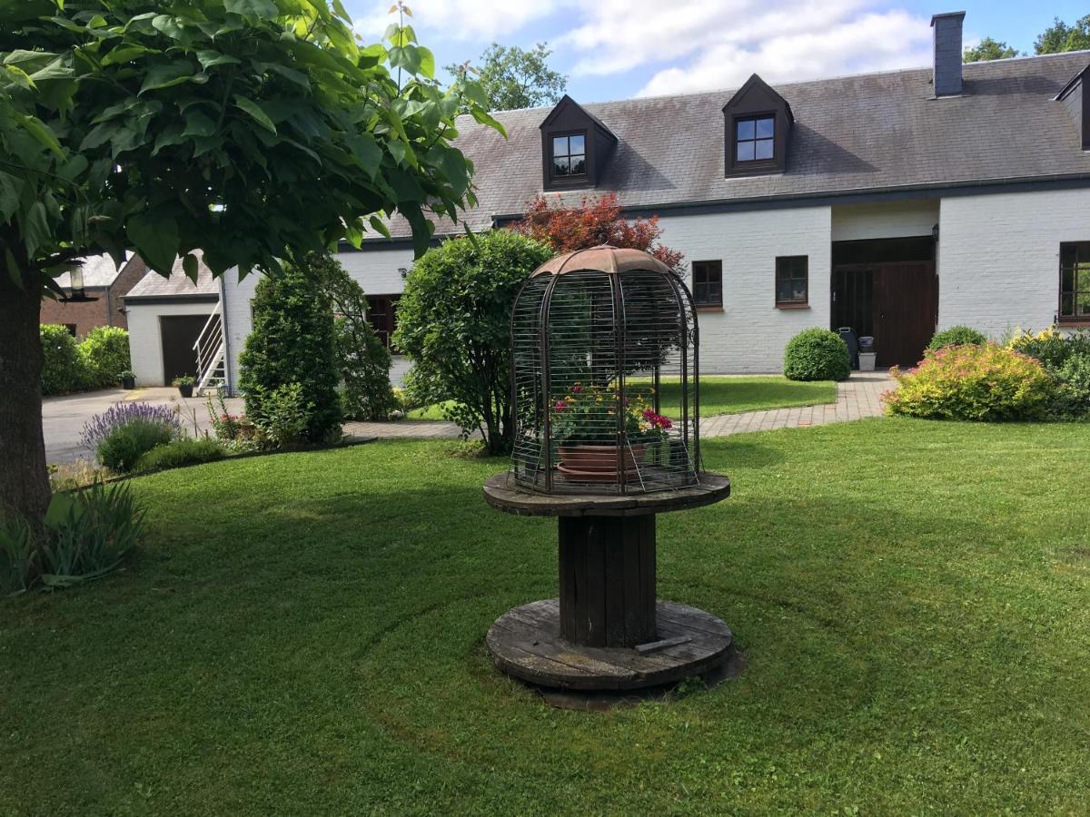 Le jardin des Biches Bed and Breakfast Somme-Leuze Buitenkant foto